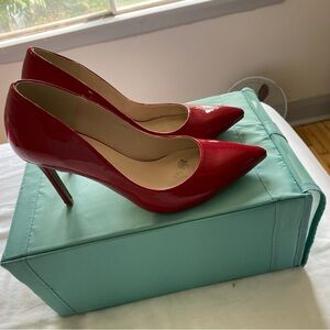 COPY - Le Chateau red heels size 9